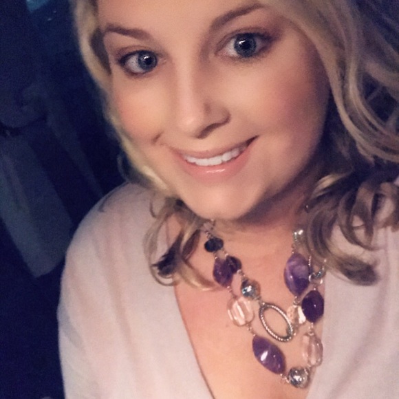 Meet your Posher, Samantha - Picture 2 of 7